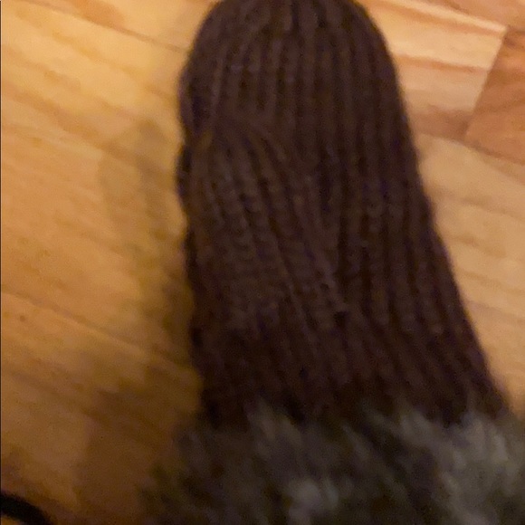 Warm fleece lined mittens - Picture 2 of 3